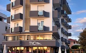 Hotel Tyc
